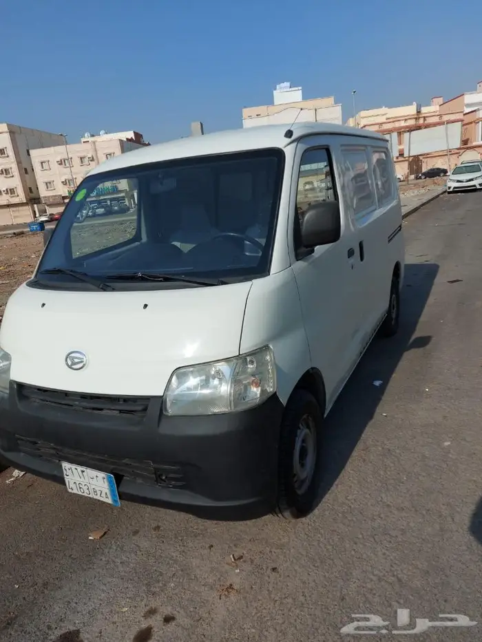 دباب فان دايهاتسو بضاعه للايجار الشهري فقط 1