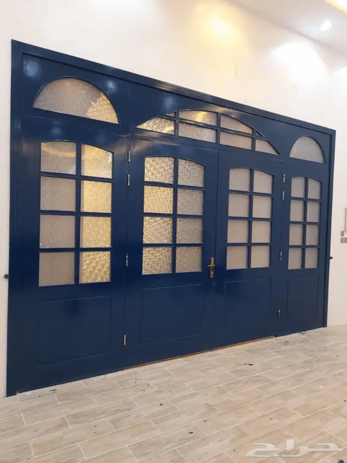 منجرة نجار للتفصيل الابواب والديكورات الخشبيه 1
