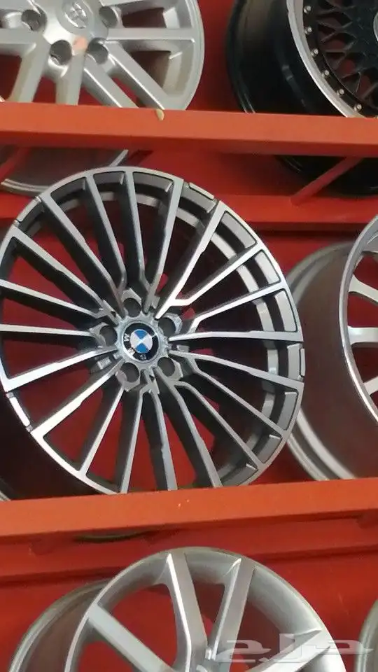 جنوط دوج sRT مقاس 20 16