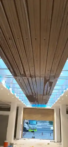نجار ..تجهيز المحلات 0