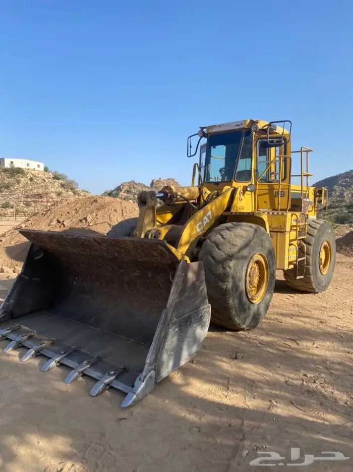 معدات ثقيل للايجار قلابات وشيلات 0