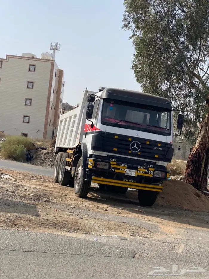 معدات ثقيل للايجار قلابات وشيلات 3