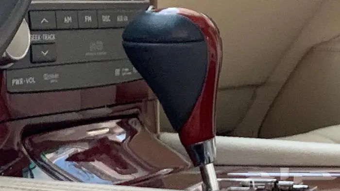 لكزس مخزن فل كامل عداد 46 27