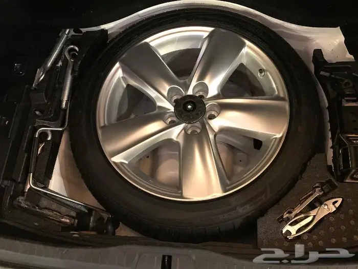 لكزس مخزن فل كامل عداد 46 98