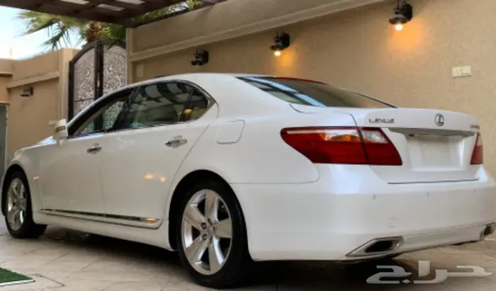 لكزس مخزن فل كامل عداد 46 14