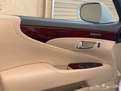 لكزس مخزن فل كامل عداد 46 38