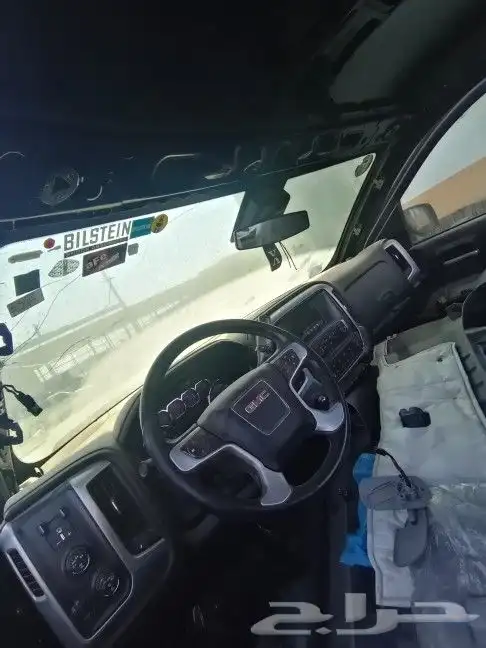 واجهة GMC سيرا اسود 2015 14