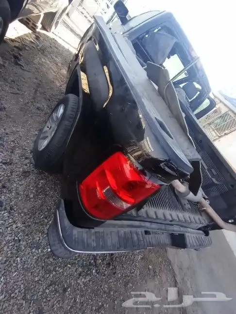 واجهة GMC سيرا اسود 2015 9