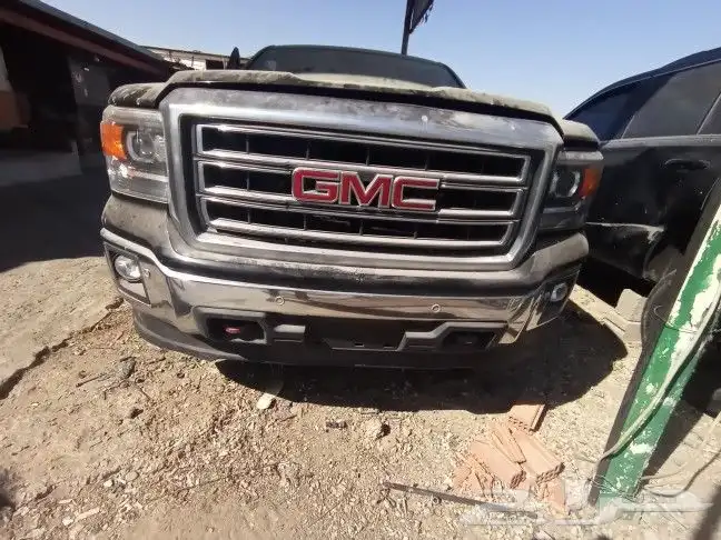 واجهة GMC سيرا اسود 2015 0