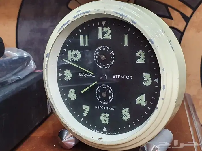 ساعه خراش فرنسيه 1950 م 10