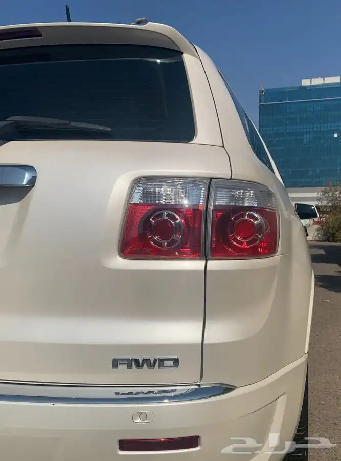 اكاديا فل كامل بحاله ممتازه بدون حوادث او رش اعلي فئه 7