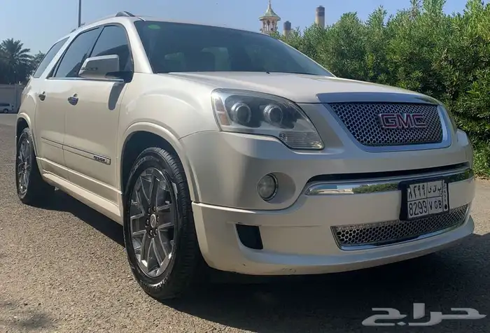 اكاديا فل كامل بحاله ممتازه بدون حوادث او رش اعلي فئه 2