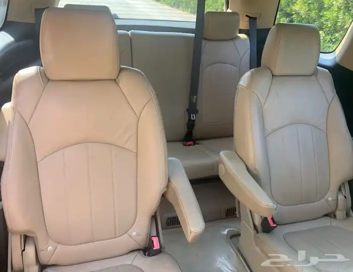 اكاديا فل كامل بحاله ممتازه بدون حوادث او رش اعلي فئه 12