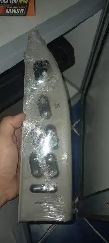 قطع. فورد ماركيز فكتوريا 77