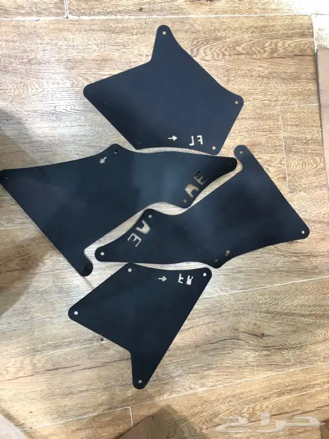 بطانة مكينة داخليه اف جي - برادو - فورشنر 0