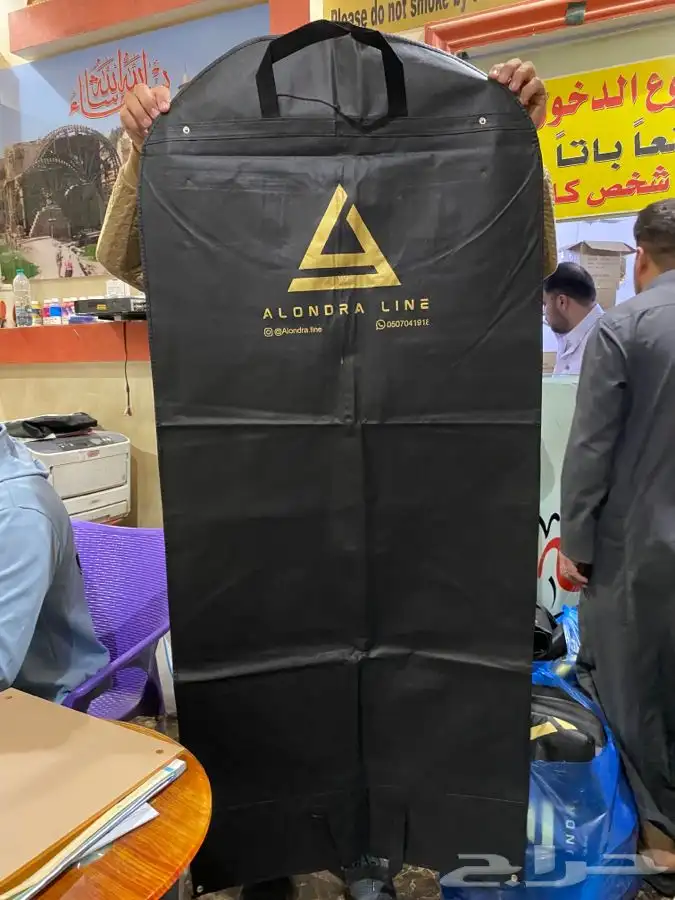 بوكسات عبايات أكياس ليبل لوقو أكريليك لوقو جاز ليبل قماش 7
