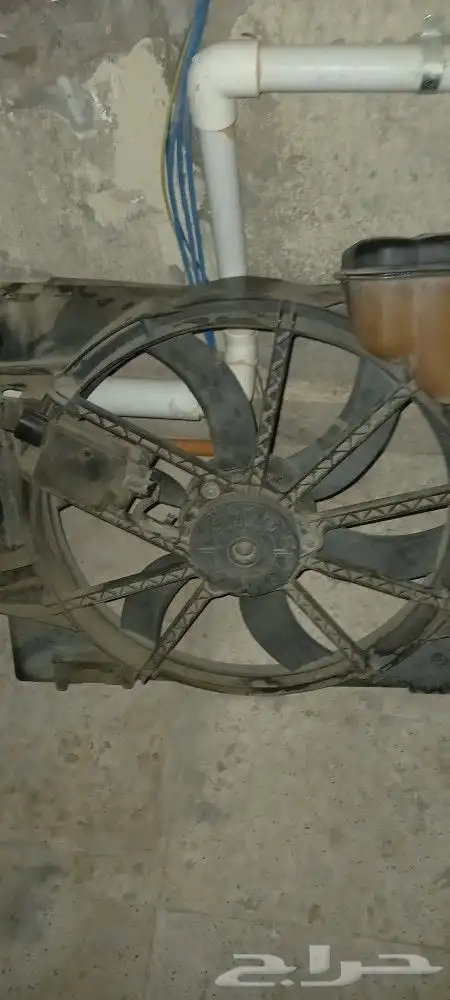قطع غيار فكتوريا ماركيز 2004.2006 4