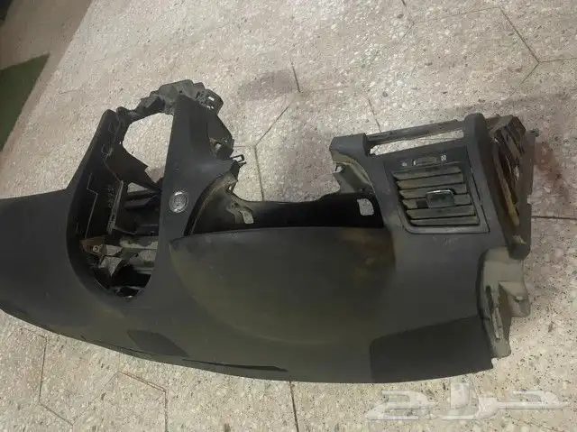 قطع غيار لكزس 2011 12