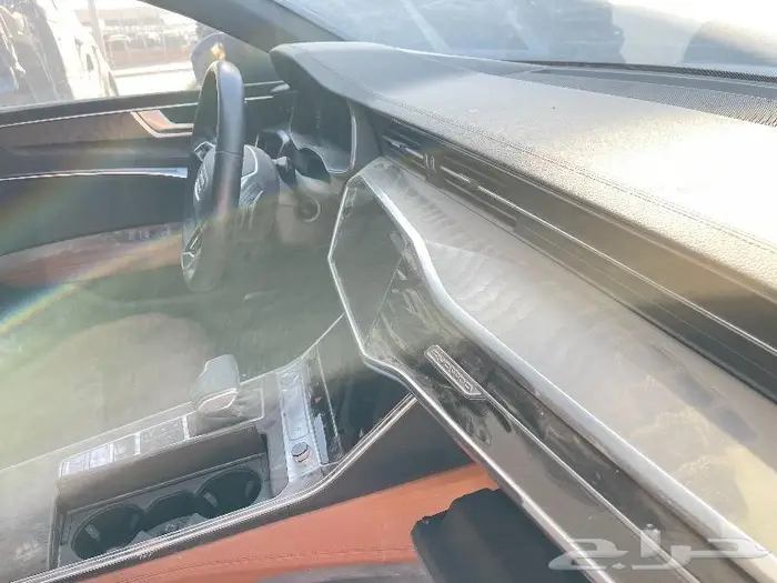 قطع غيار اودي 2020 A7 3