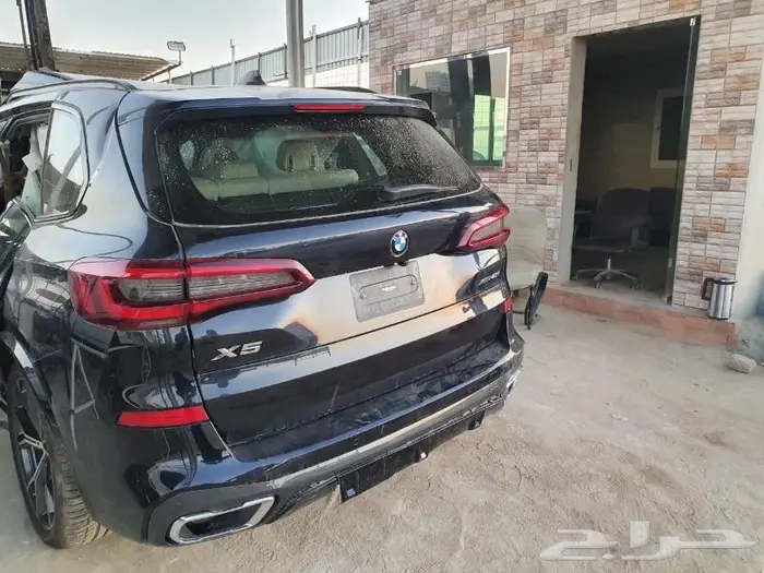 قطع غيار اودي 2020 A7 5