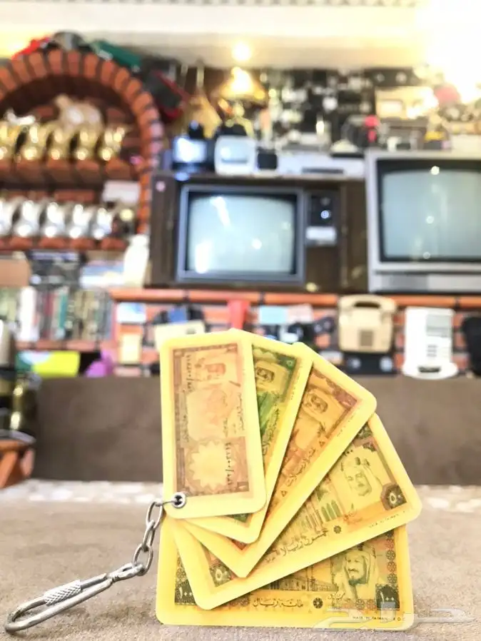 ميدالية عملات الملك خالد رحمه الله تراثية 0