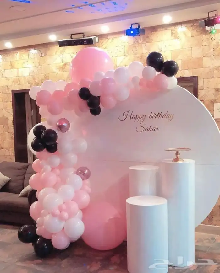 منسقة ذكرى زواج 9