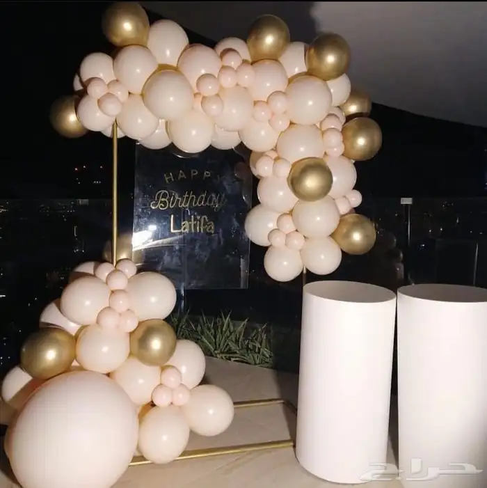 منسقة ذكرى زواج 8