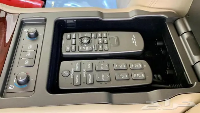 لكزس مخزن فل كامل عداد 46 94