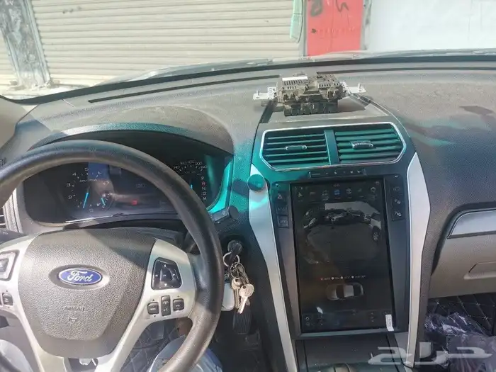 شاشه اكس بلورا 0