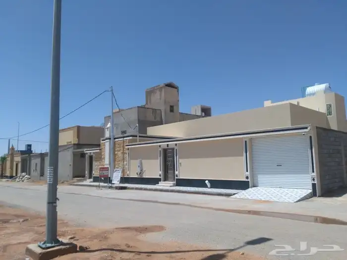 مشرف   معماري صاحب خبره 1