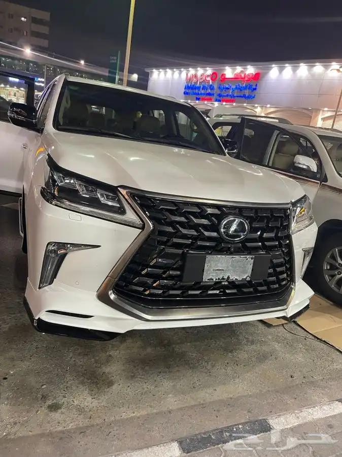 ترهيم جيب لكزس 2016_2017 الى 2021 6