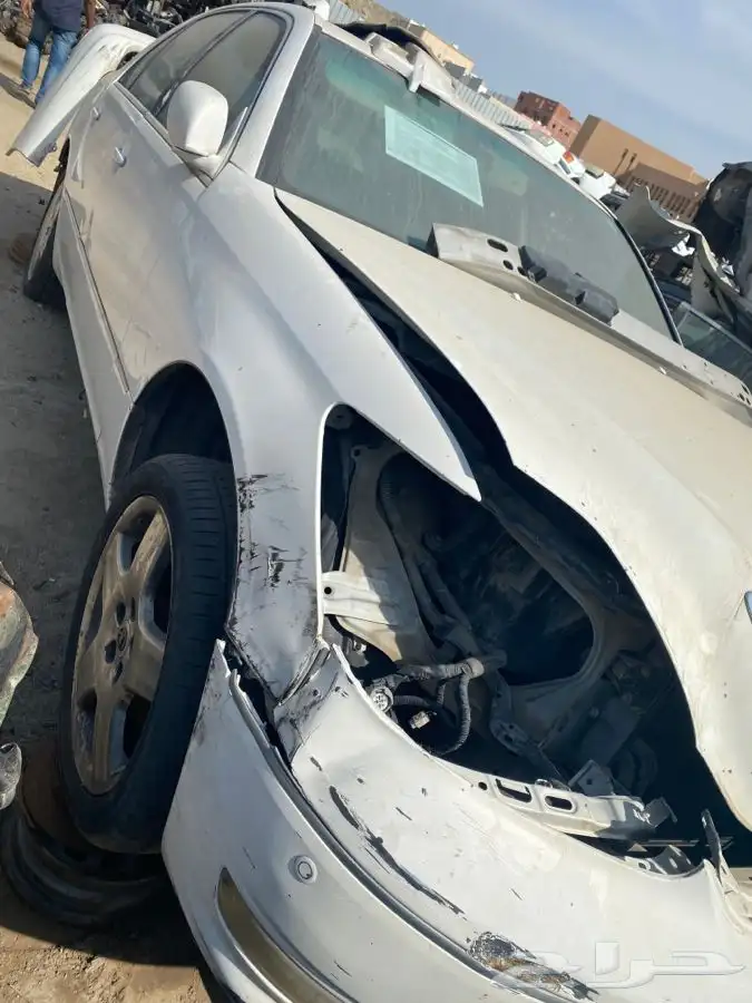 لكزس 460 امريكي ولكزس430 تشليح قطع 3