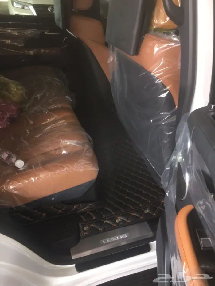 ارضيات جلد فاخره للسيارات  2