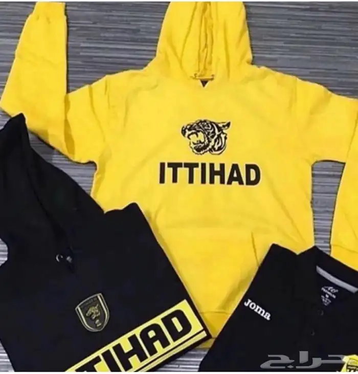 تيشيرتات شورتات اطقم بلوفرات و بناطيل رياضيه 11