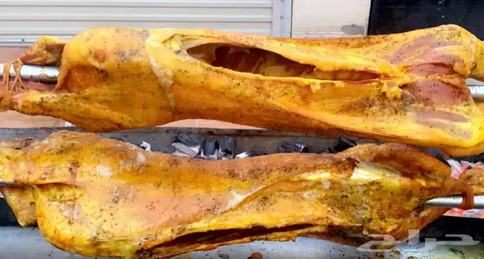 شوي خروف علي السيخ بموقعك 1