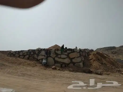 معلم حجر وبوكلين للايجار وتخريم صخور 9