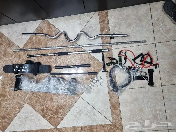 عدة حديد(كمال أجسام) للبيع 9