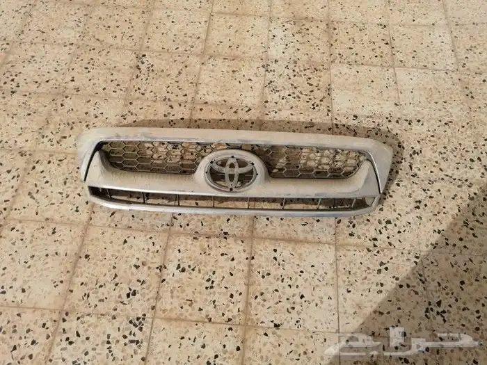 قطع غيار هايلكس 2006 الى 2011 2