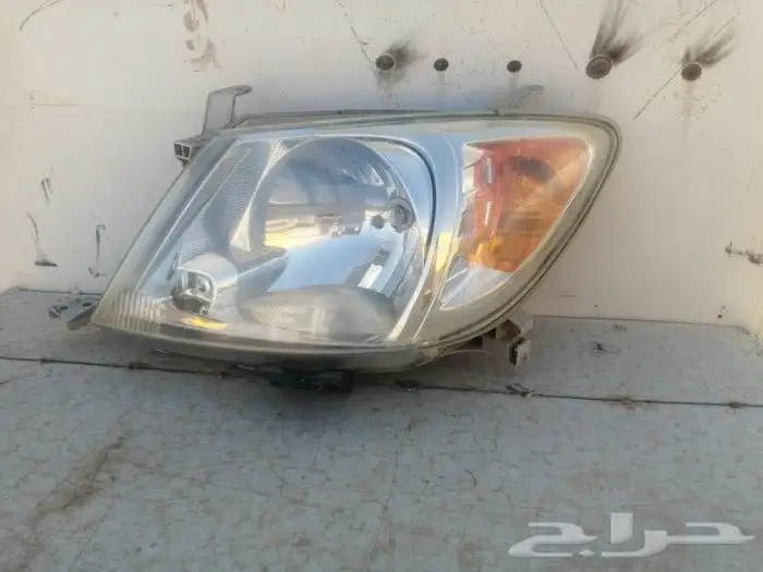 قطع غيار هايلكس 2006 الى 2011 0