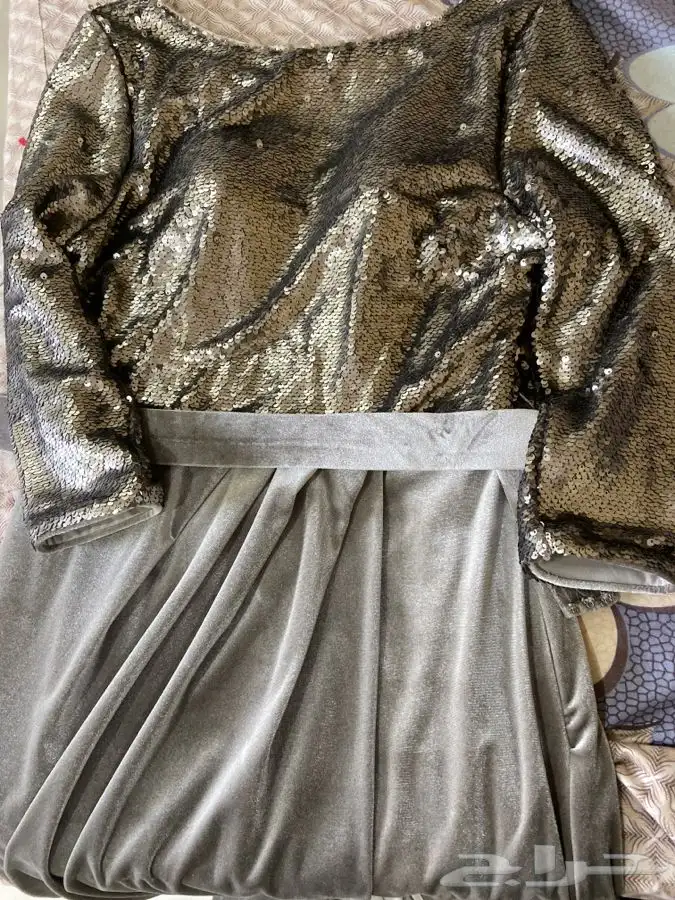 فساتين فيه جديده وفيه استعمال واحد ونظيف 0