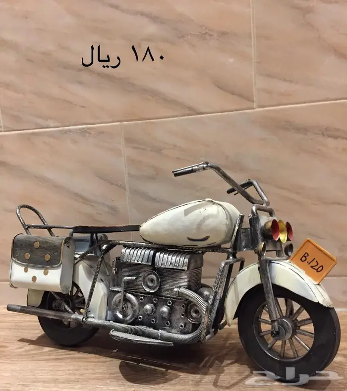 مجسم دباب 1