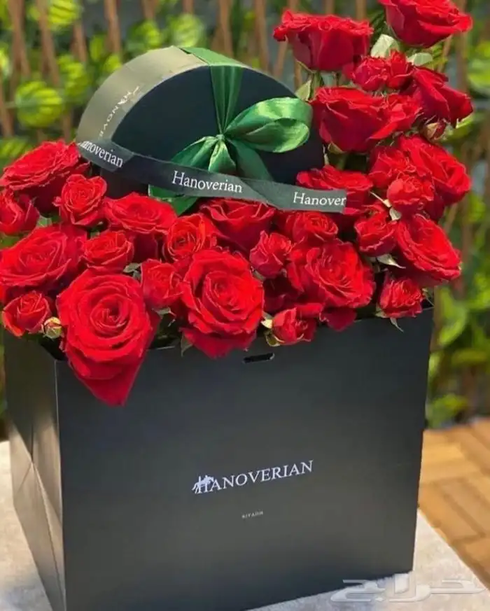 شنط_هدايا_ساعات_توصيل_عطور_ورد 30