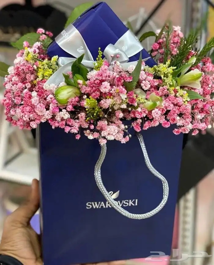 شنط_هدايا_ساعات_توصيل_عطور_ورد 10