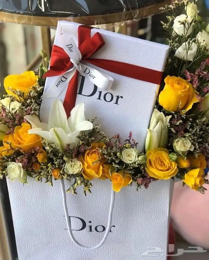 شنط_هدايا_ساعات_توصيل_عطور_ورد 14