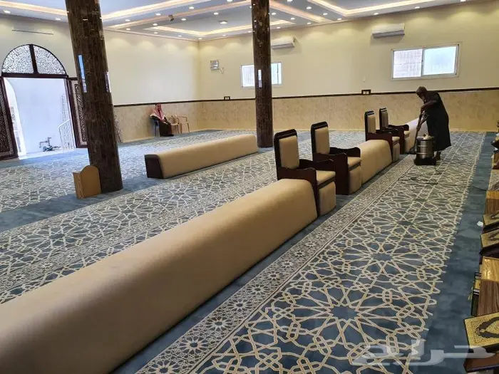تكاية مساندظهر مساجد دواليب وحوامل مصاحف ديكورات مساجد 17