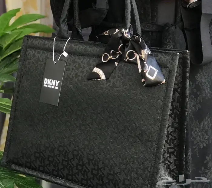 شنط_هدايا_ساعات_توصيل_عطور_ورد 2