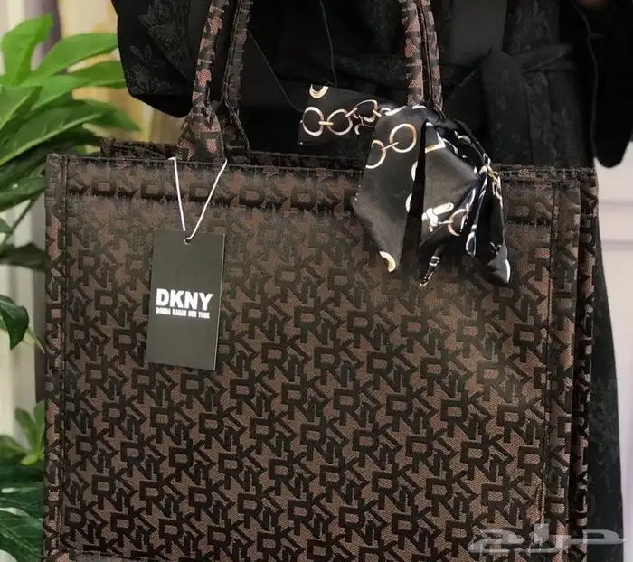 شنط_هدايا_ساعات_توصيل_عطور_ورد 3