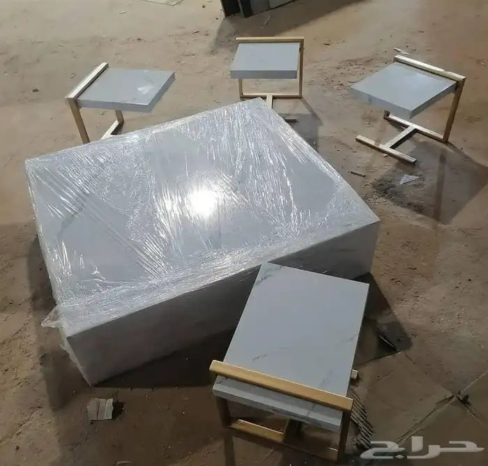 تفصيل طاولات حسب الطلب 45