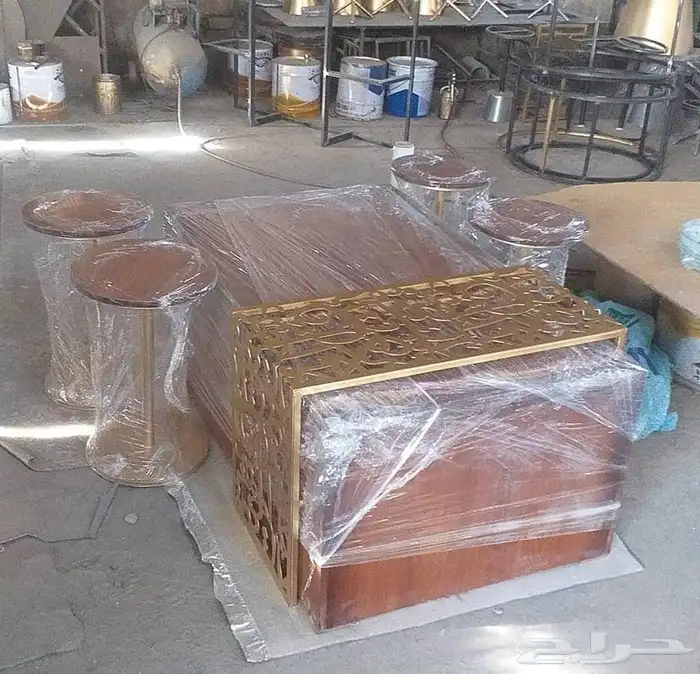تفصيل طاولات حسب الطلب 23