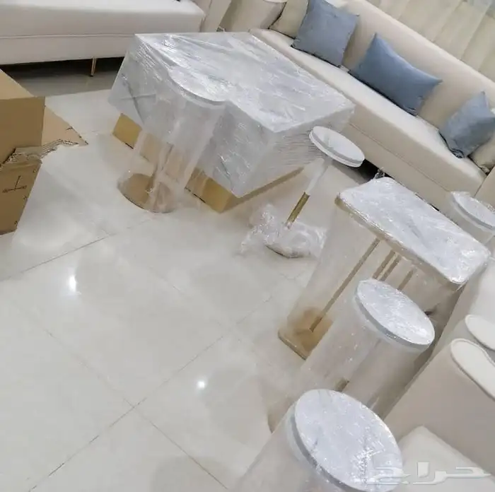 تفصيل طاولات حسب الطلب 11